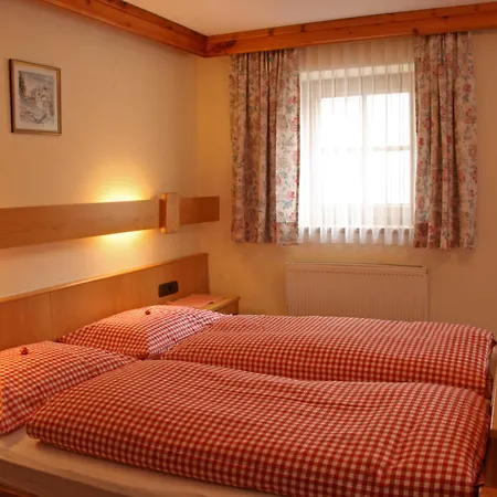 Апартаменти Appartments Kasermandl